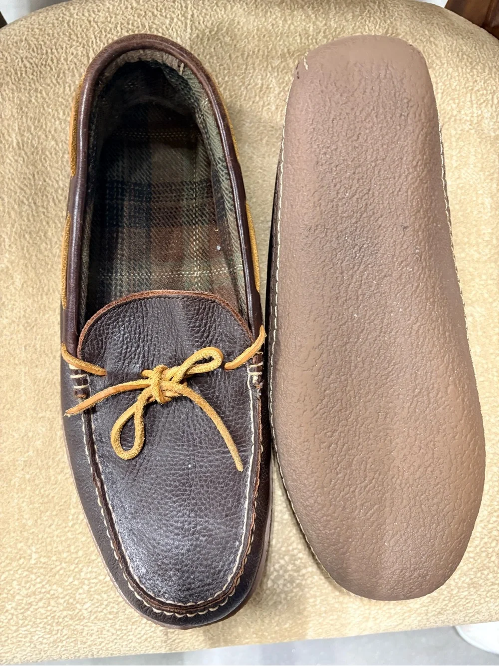 L.L. Bean Men's Size 13 W Brown Leather Handsewn Flannel Lined Moccasin Slippers